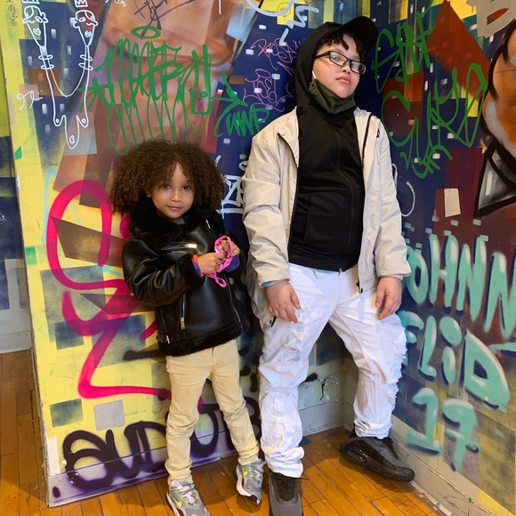 Meet your Posher, Sabrina - Picture 5 of 10